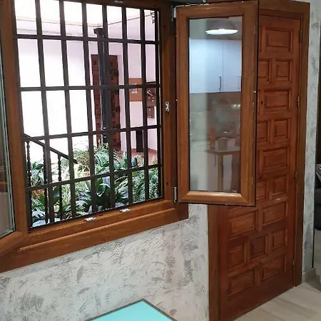 Apartamento San Justo Toledo דירה *